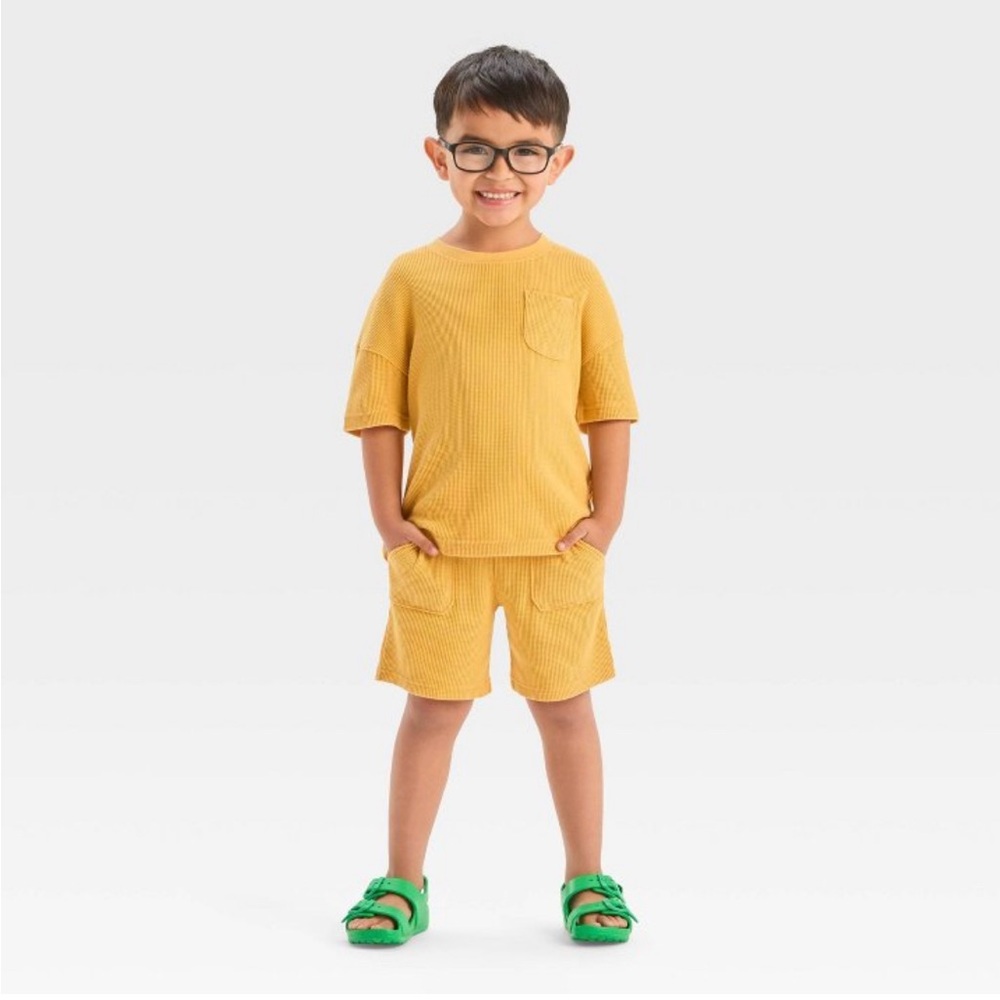Cat and jack yellow and blue thermal short sets